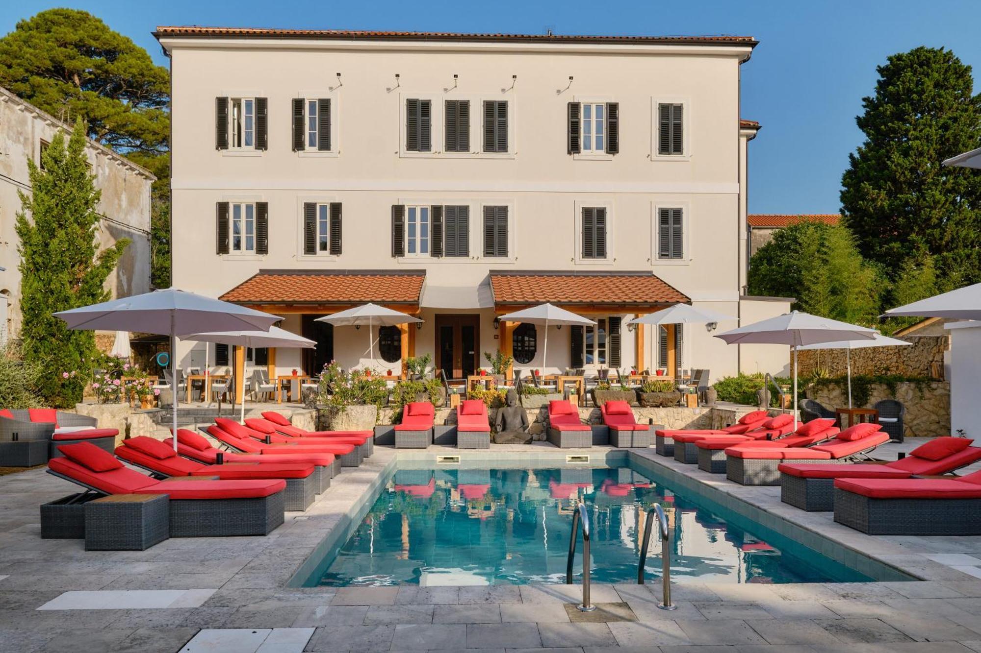 Dolphin Suites Veli Lošinj Exterior foto